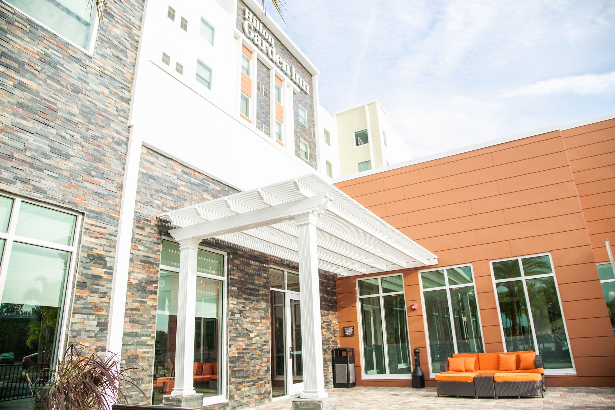 Hilton Garden Inn Tampa Suncoast Parkway Луц Екстериор снимка