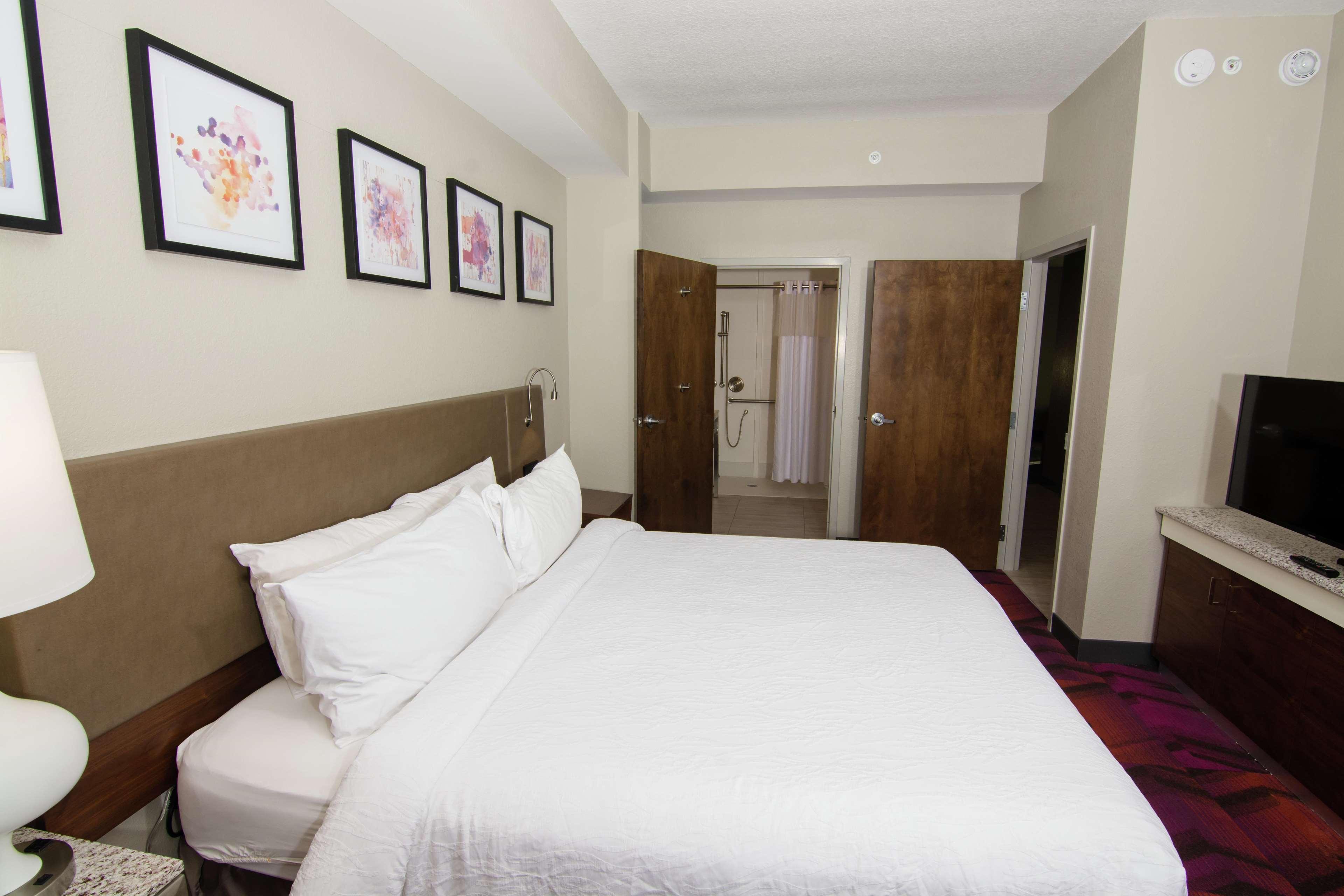 Hilton Garden Inn Tampa Suncoast Parkway Луц Екстериор снимка