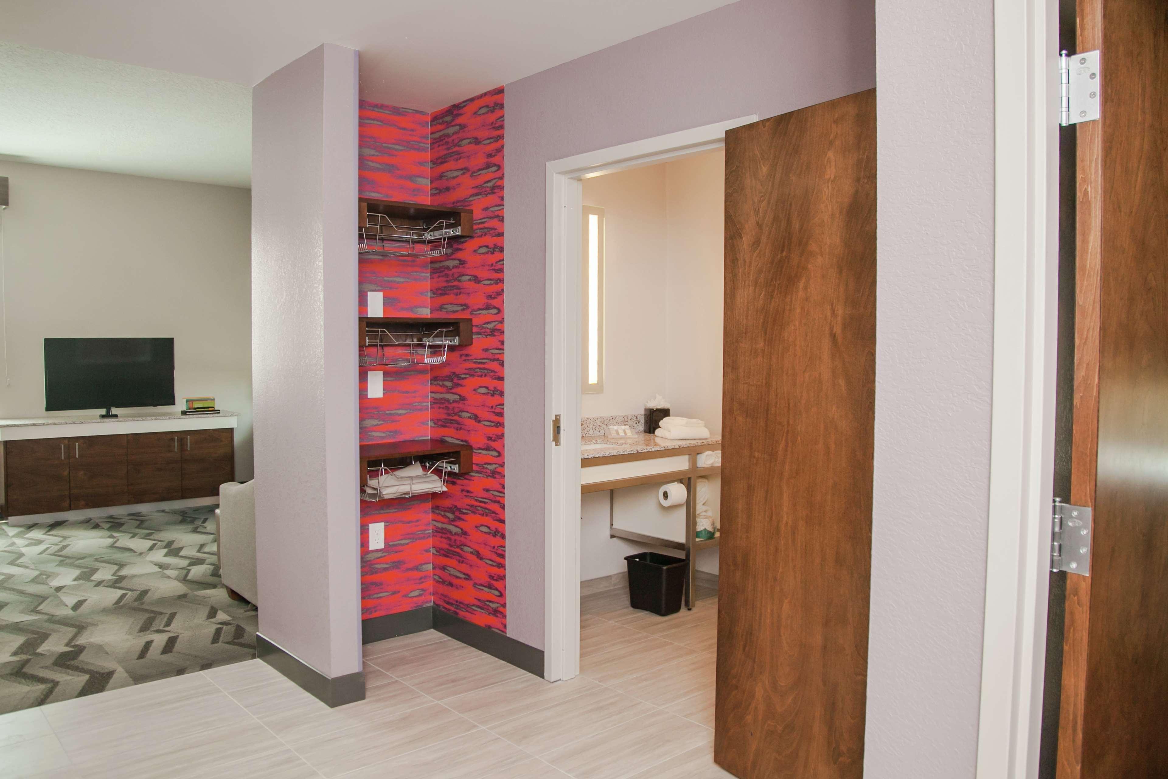 Hilton Garden Inn Tampa Suncoast Parkway Луц Екстериор снимка