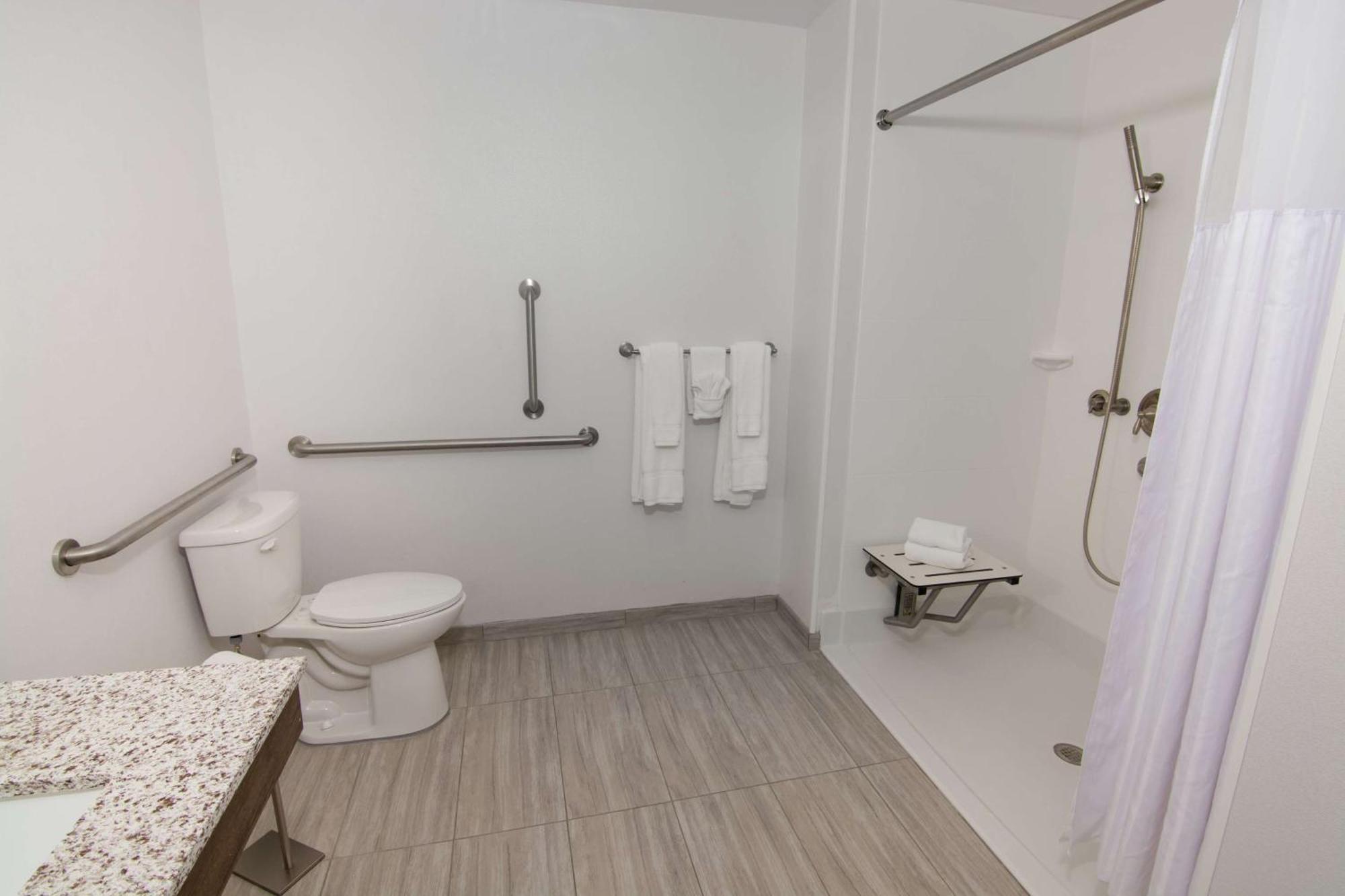 Hilton Garden Inn Tampa Suncoast Parkway Луц Екстериор снимка